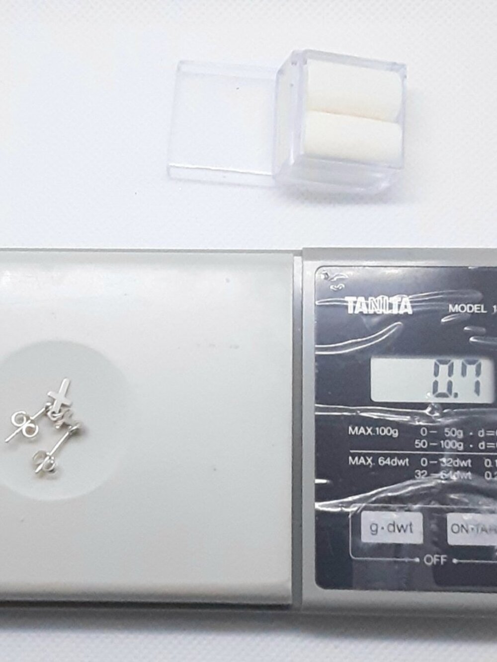 Host Pick!!  NEW Infant sterling silver cross post earrings - Picture 6 of 7